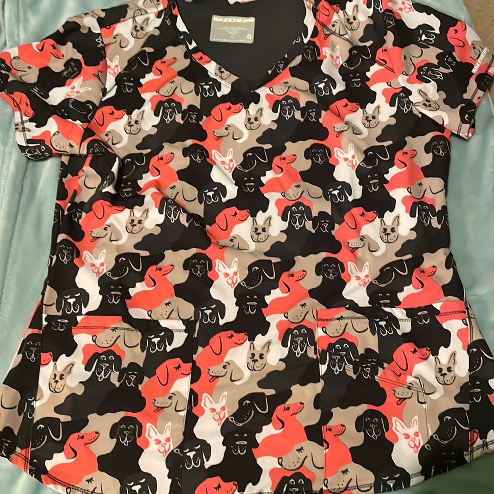 Sketchers Scrub Top- dogs